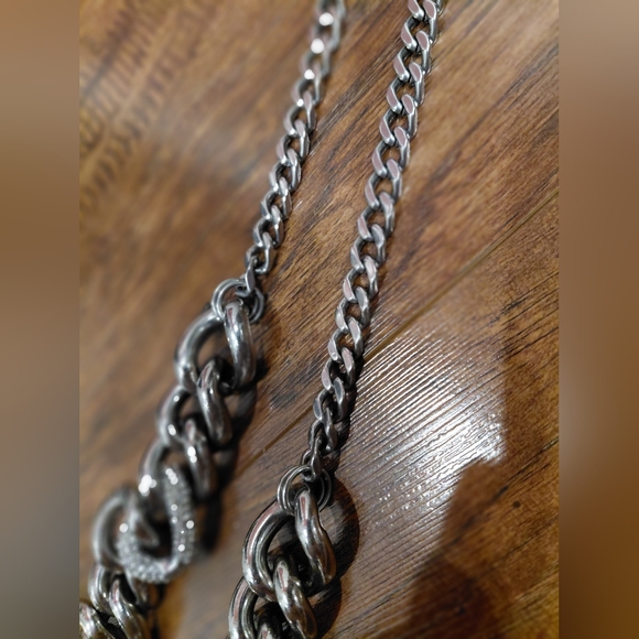 Beautiful Juicy Couture 10 inch Necklace - Picture 3 of 8